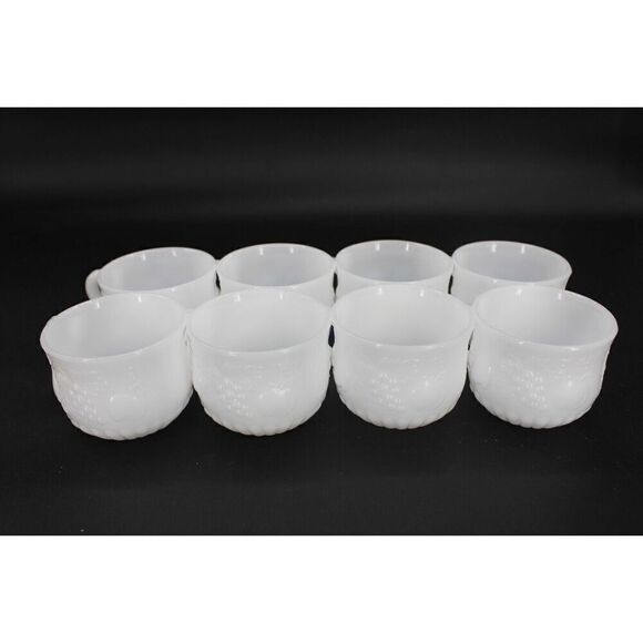 Set Of 8 Vintage Fruit Decorated Pressed Fused Milk Glass Punch Cups MINT - Picture 8 of 8